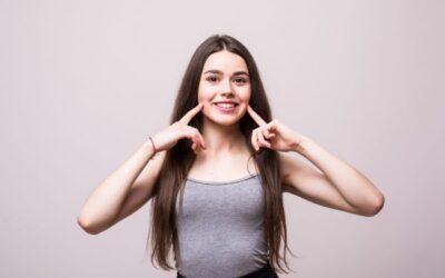 Smiling through Invisalign: Navigating the Social World with Clear Aligners